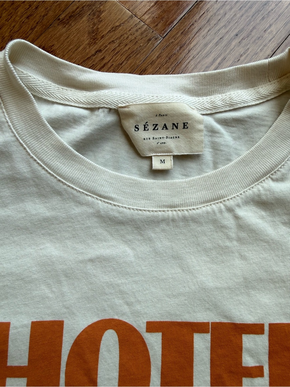 Sezane 'HOTEL DE LA PLAGE' Tee with Medium - Picture 5 of 5